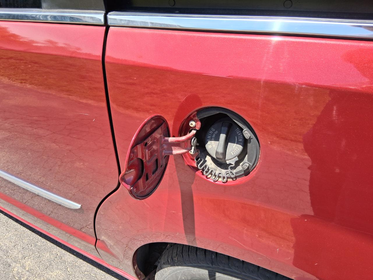 Chrysler Town & Country Touring-L 2012