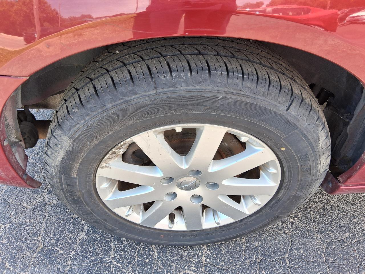 Chrysler Town & Country Touring-L 2012