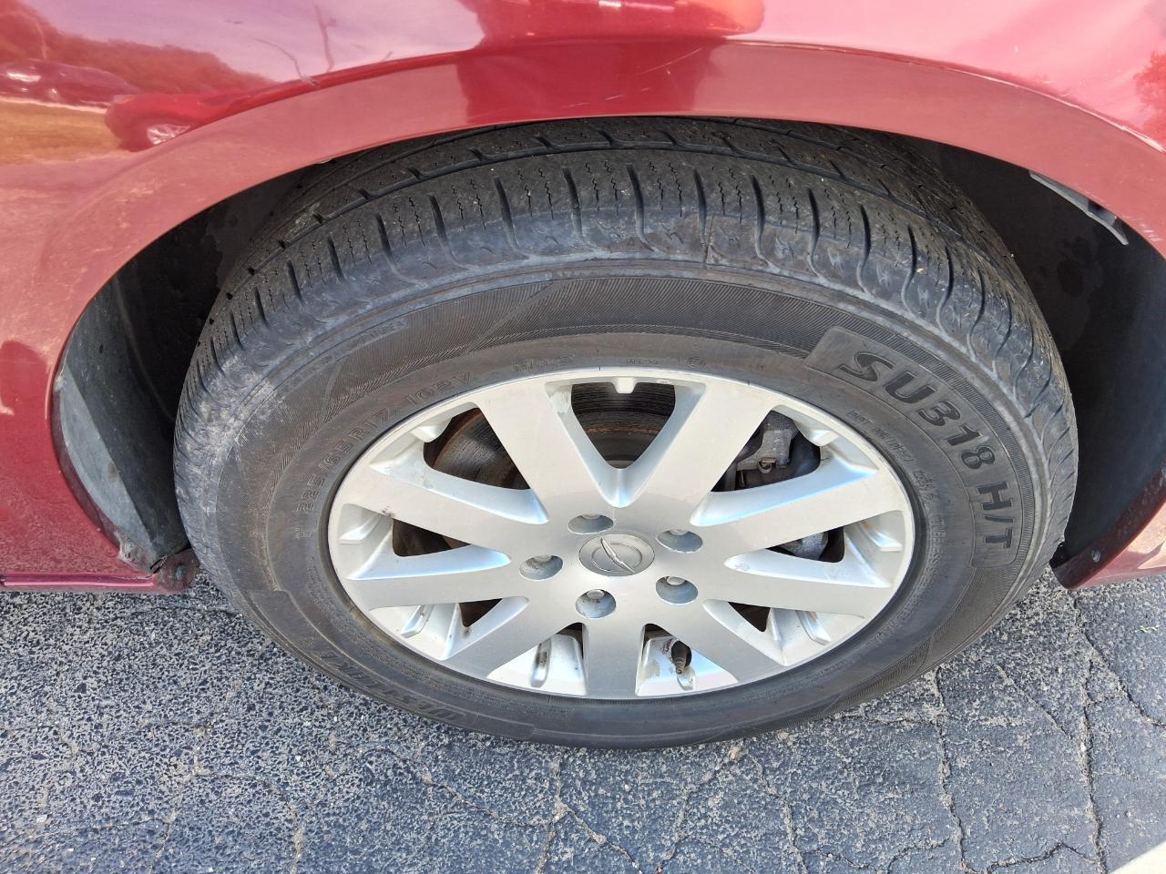 Chrysler Town & Country Touring-L 2012