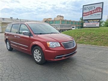 2012 Chrysler Town & Country Touring-L