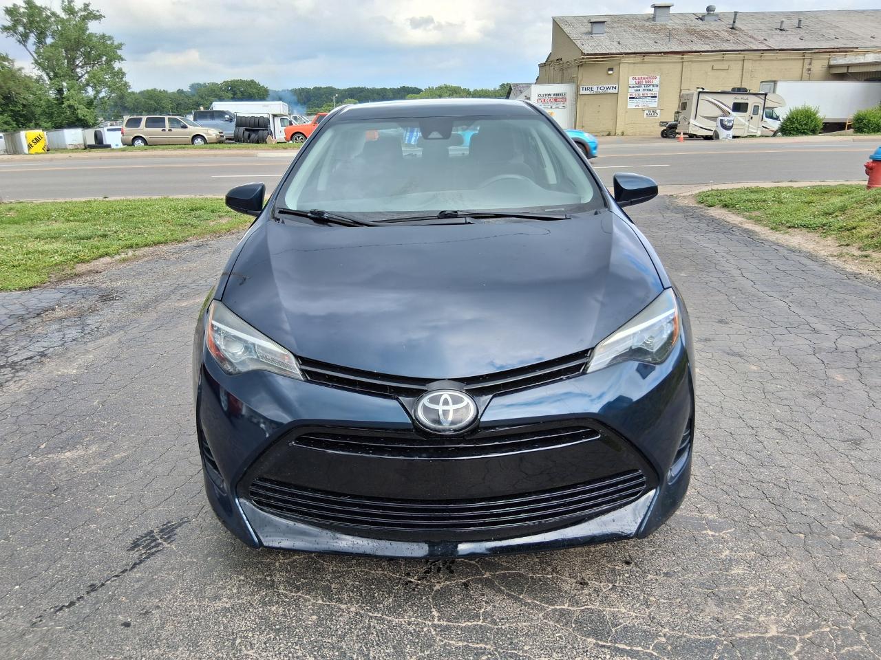 Toyota Corolla L CVT 2018