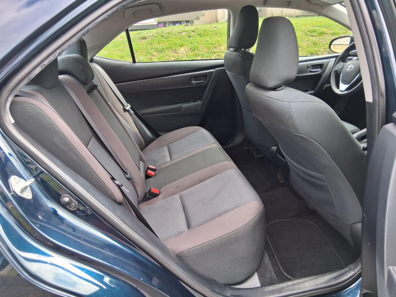 Toyota Corolla L CVT 2018