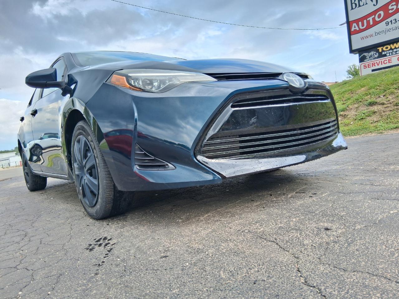 Toyota Corolla L CVT 2018