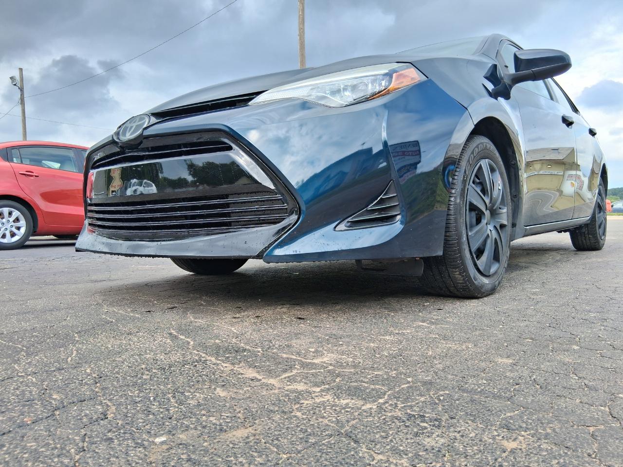 Toyota Corolla L CVT 2018