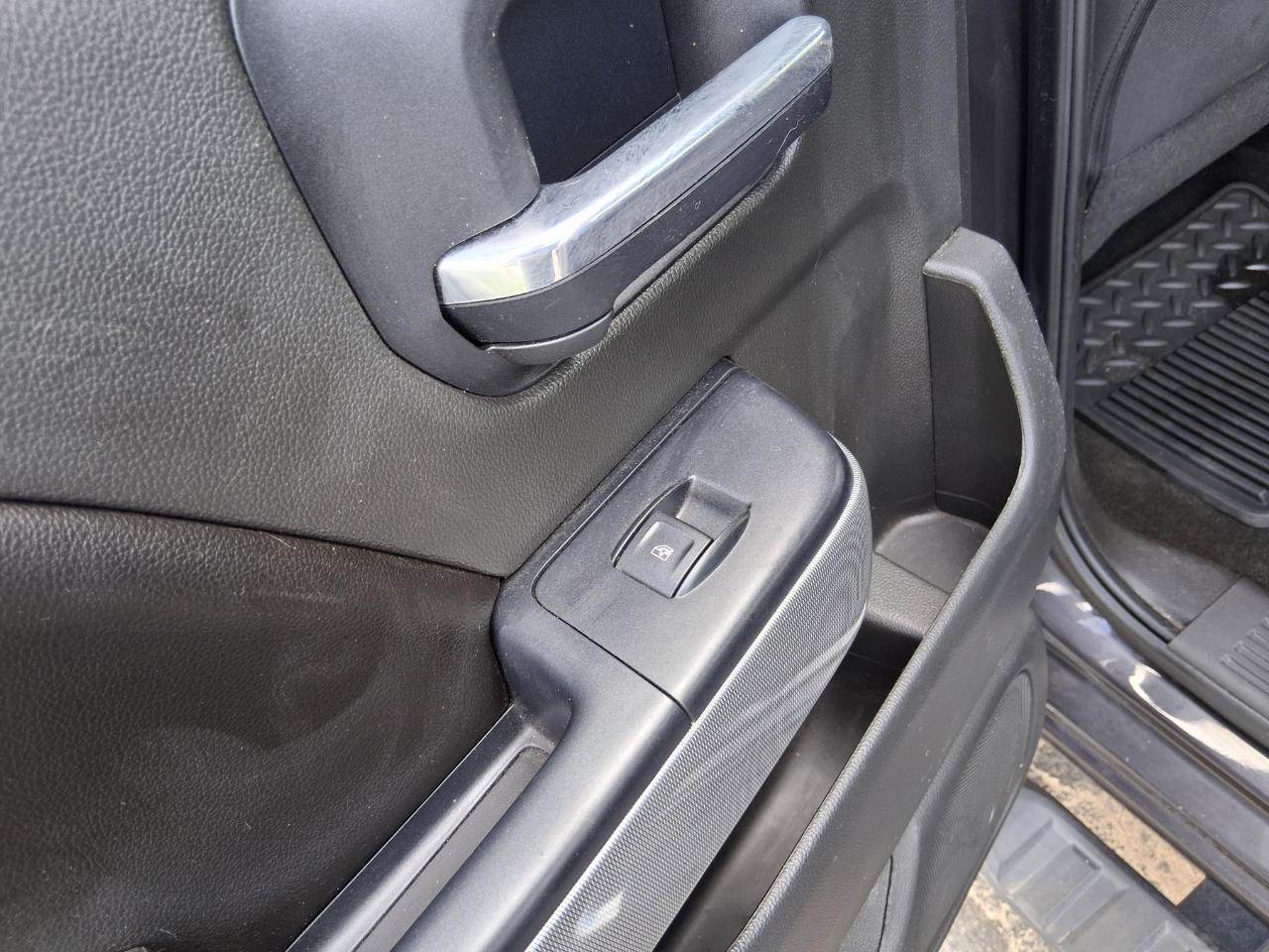 Chevrolet Silverado 1500 LT Crew Cab Long Box 4WD 2016