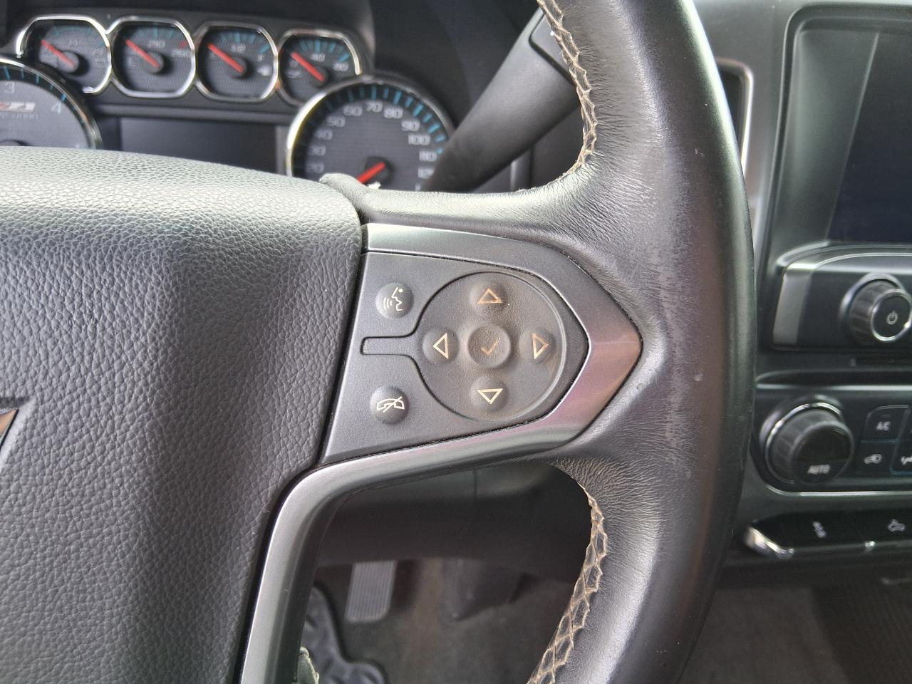 Chevrolet Silverado 1500 LT Crew Cab Long Box 4WD 2016