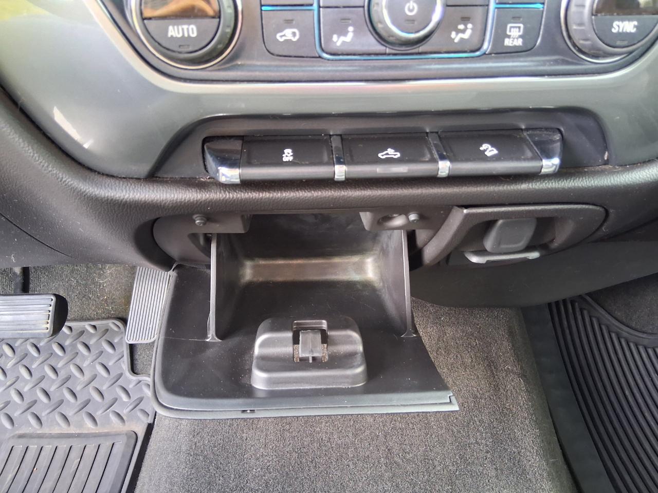 Chevrolet Silverado 1500 LT Crew Cab Long Box 4WD 2016