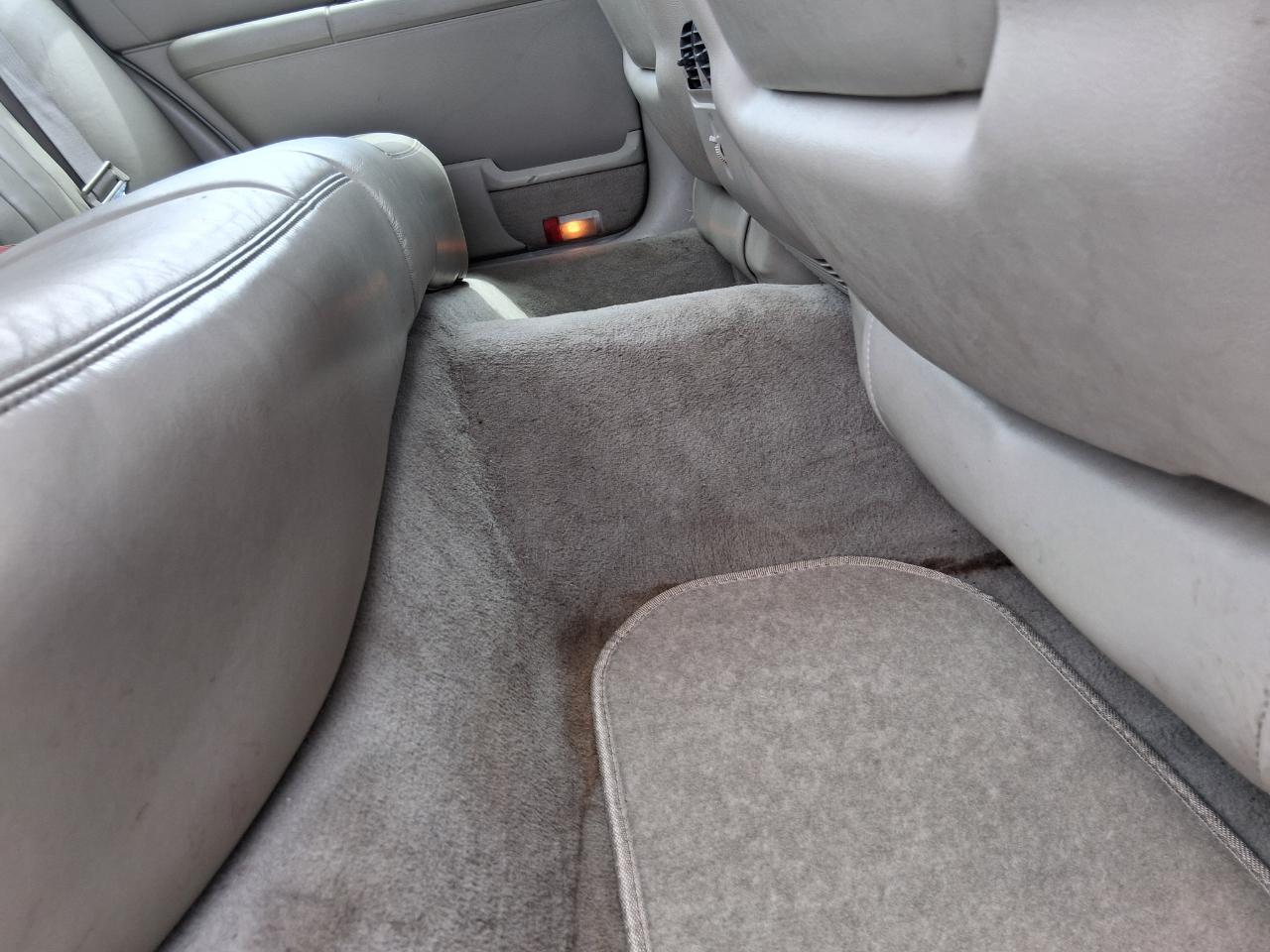 Lincoln Town Car Signature 2003