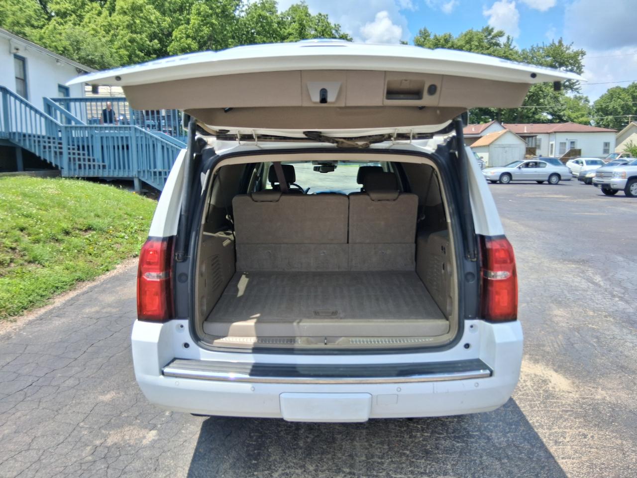 Chevrolet Suburban Premier 4WD 2019