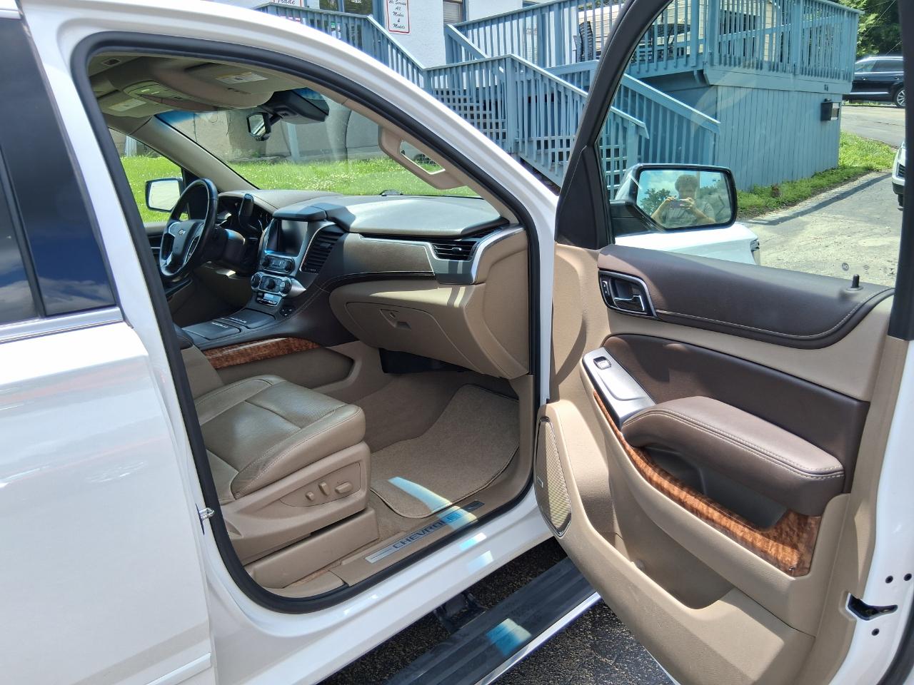 Chevrolet Suburban Premier 4WD 2019