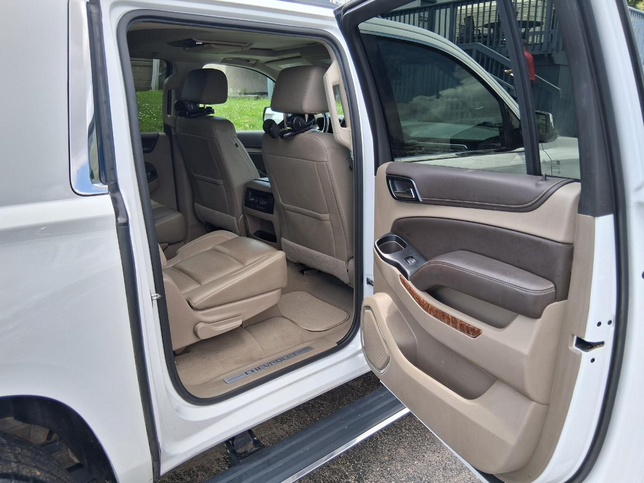 Chevrolet Suburban Premier 4WD 2019