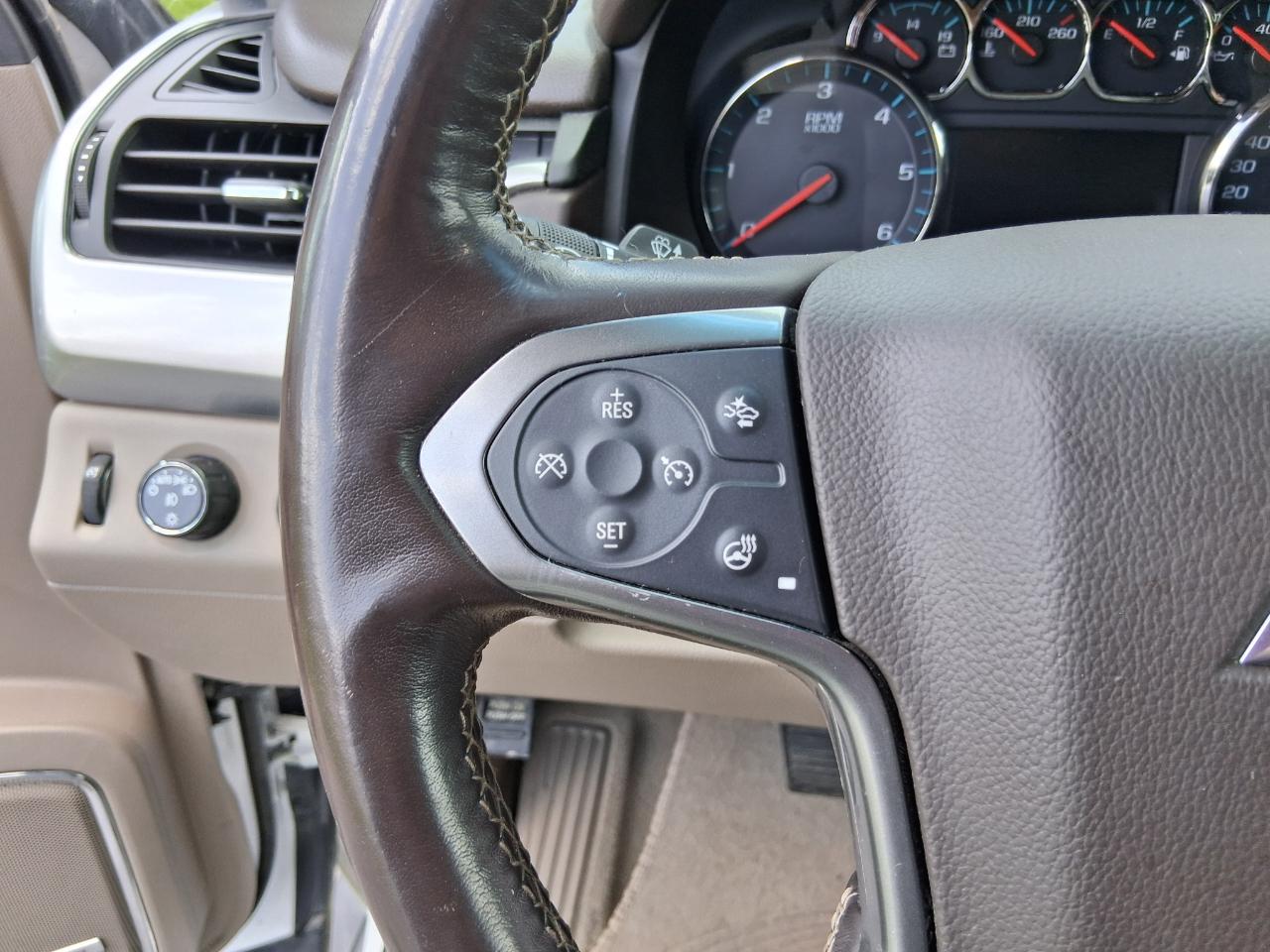 Chevrolet Suburban Premier 4WD 2019
