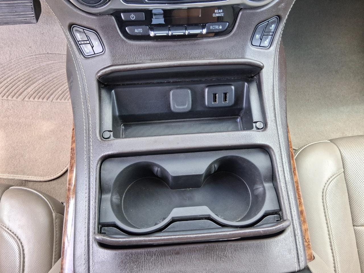 Chevrolet Suburban Premier 4WD 2019