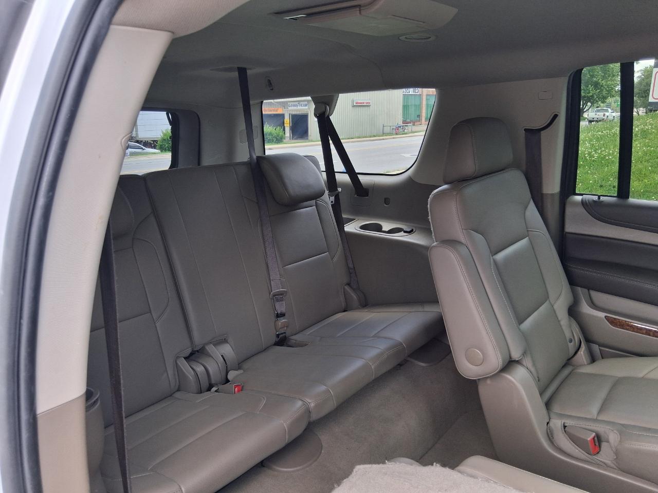Chevrolet Suburban Premier 4WD 2019