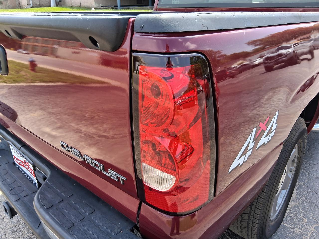 Chevrolet Silverado 1500 LT Crew Cab 4WD 2005