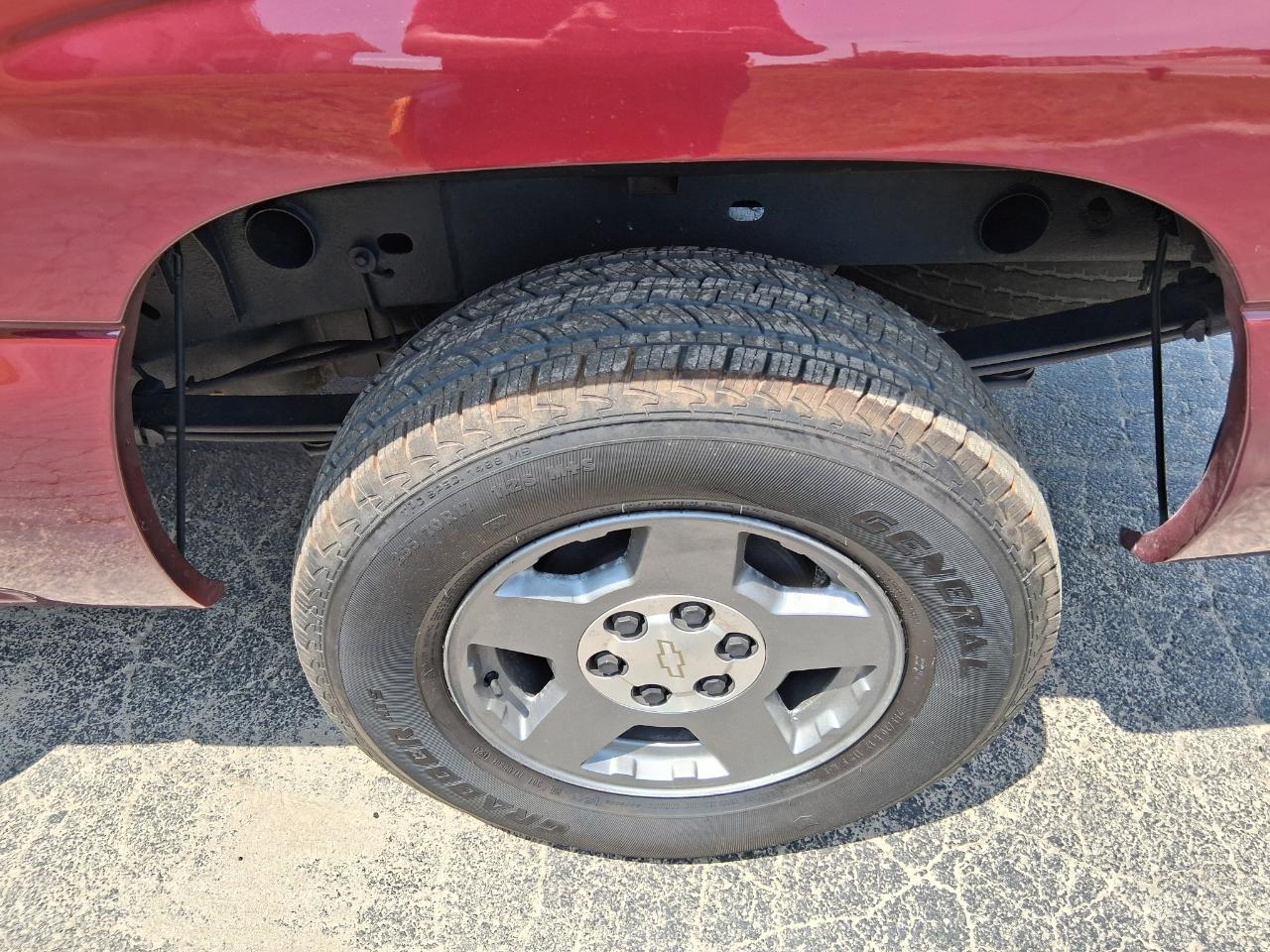 Chevrolet Silverado 1500 LT Crew Cab 4WD 2005