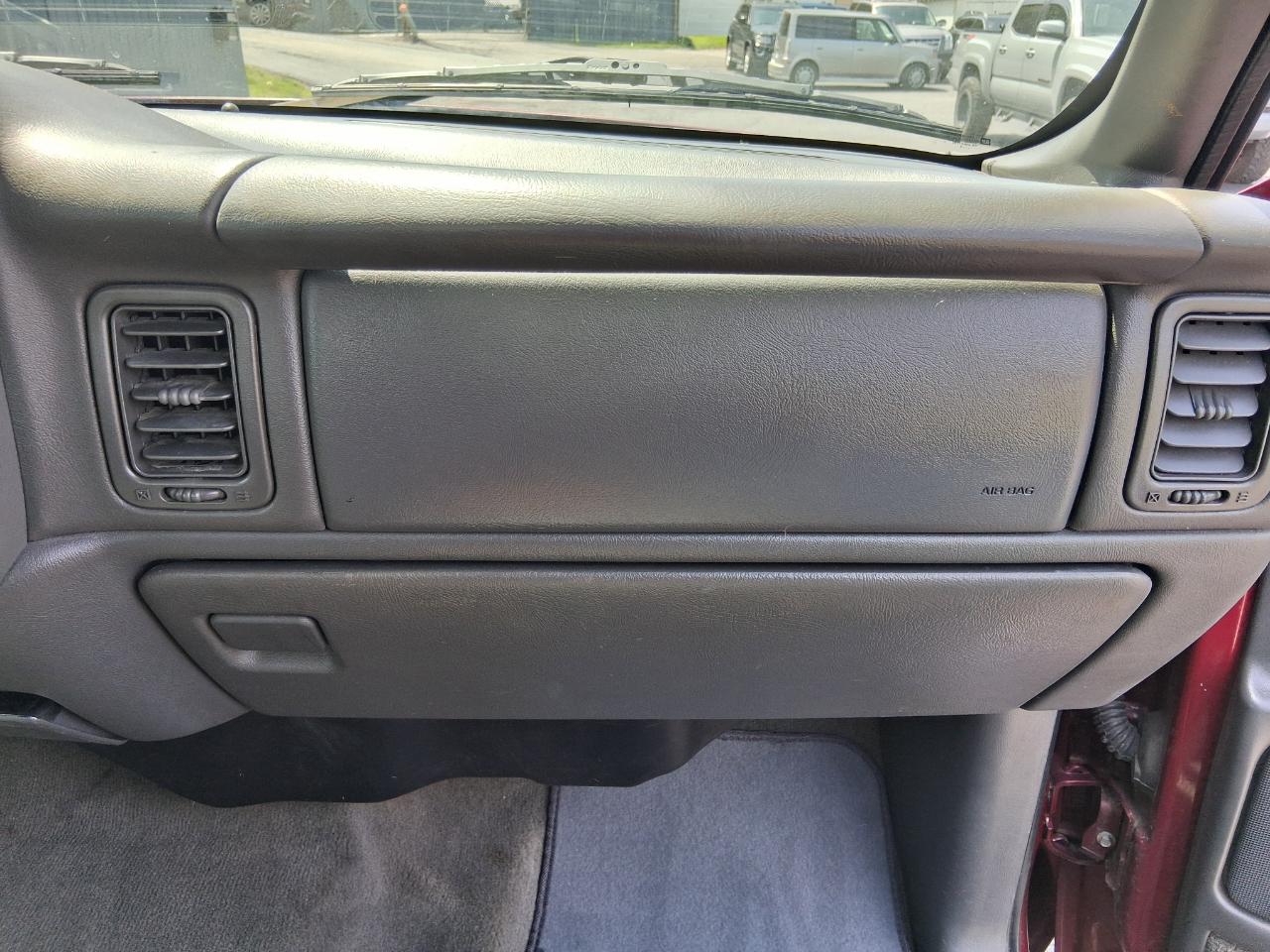 Chevrolet Silverado 1500 LT Crew Cab 4WD 2005
