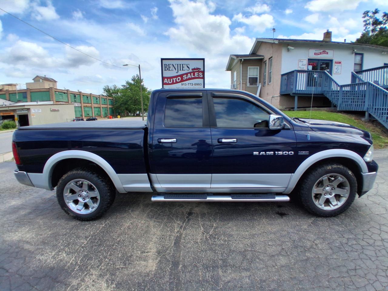 RAM 1500 Laramie Quad Cab 4WD 2012