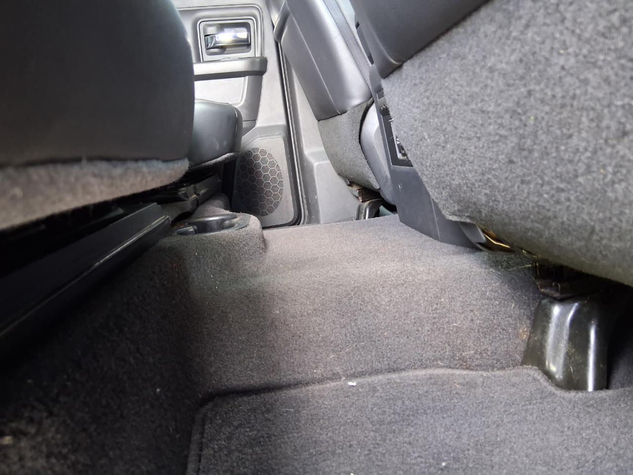 RAM 1500 Laramie Quad Cab 4WD 2012