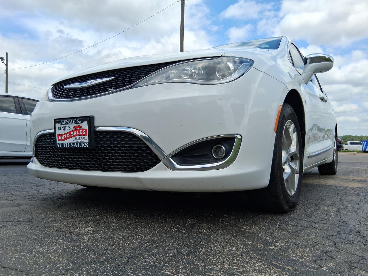 Chrysler Pacifica Limited 2018