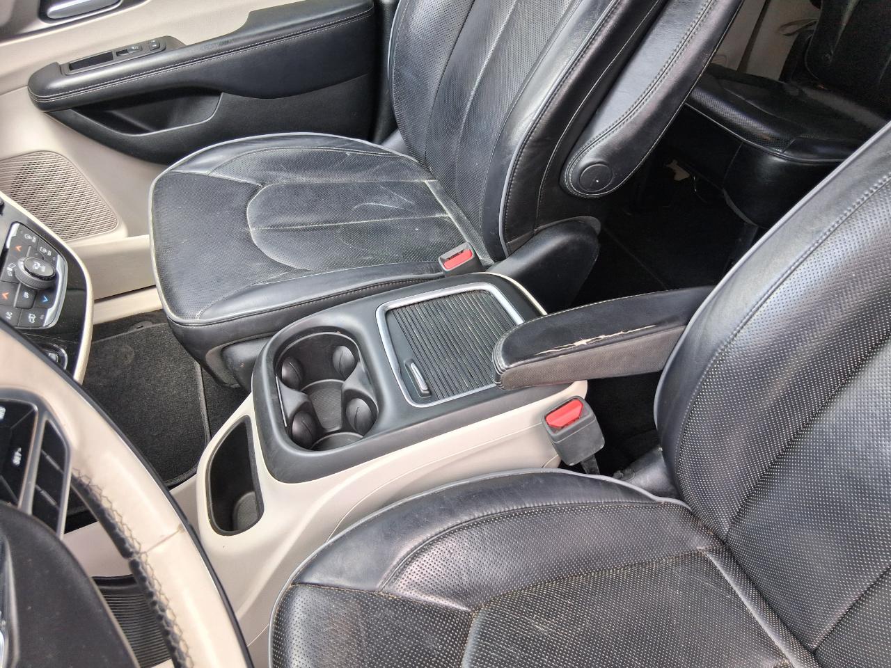 Chrysler Pacifica Limited 2018