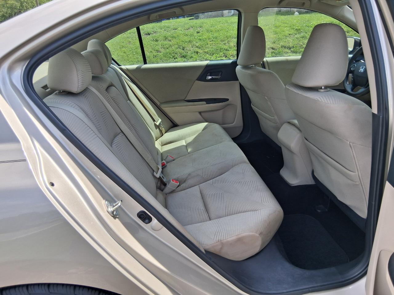 Honda Accord LX Sedan CVT 2016