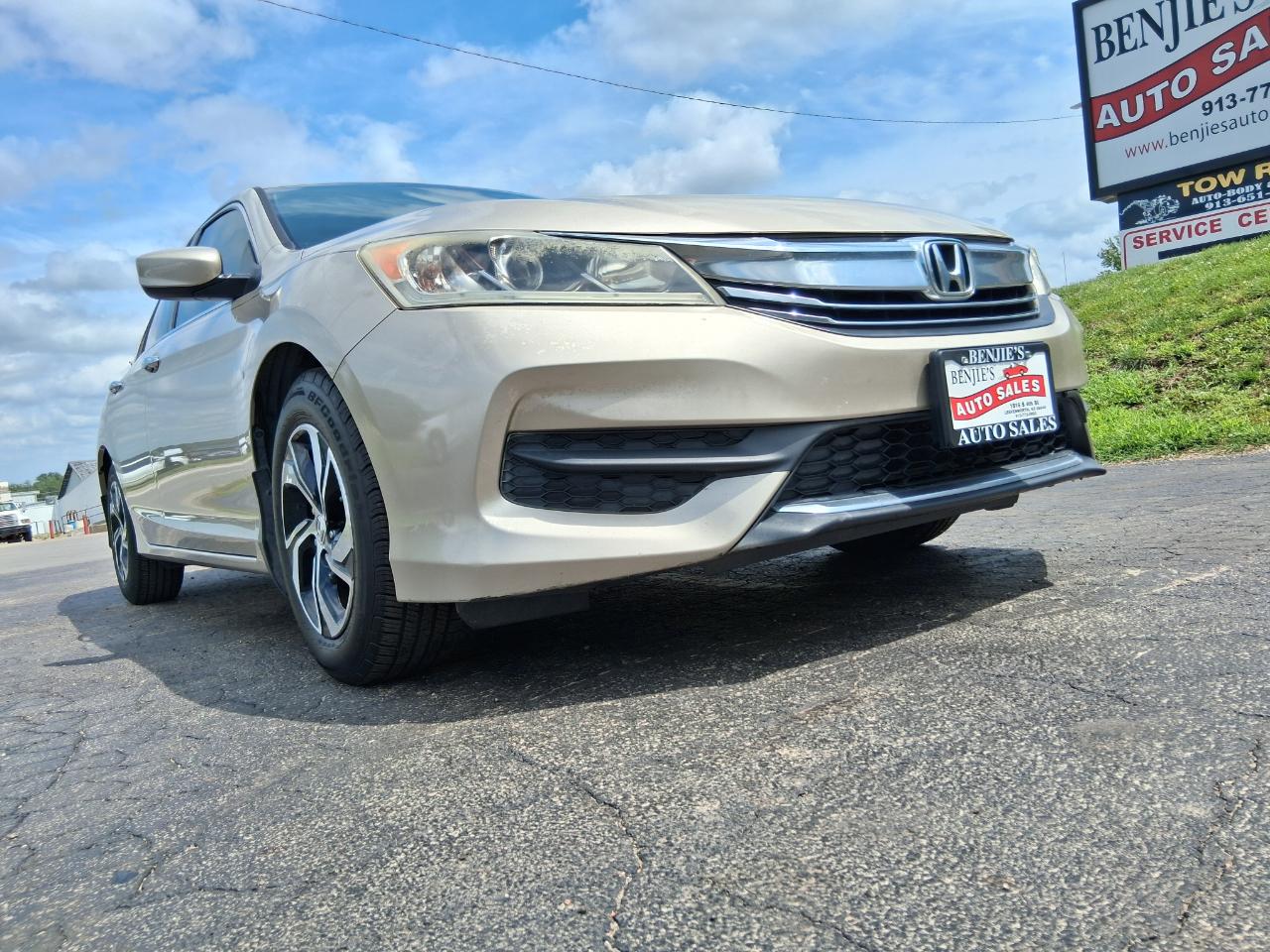 Honda Accord LX Sedan CVT 2016
