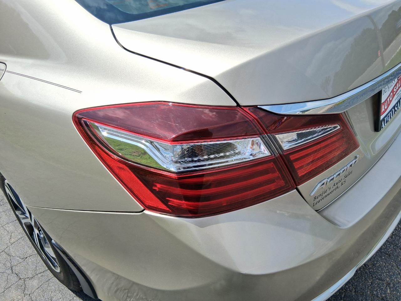 Honda Accord LX Sedan CVT 2016