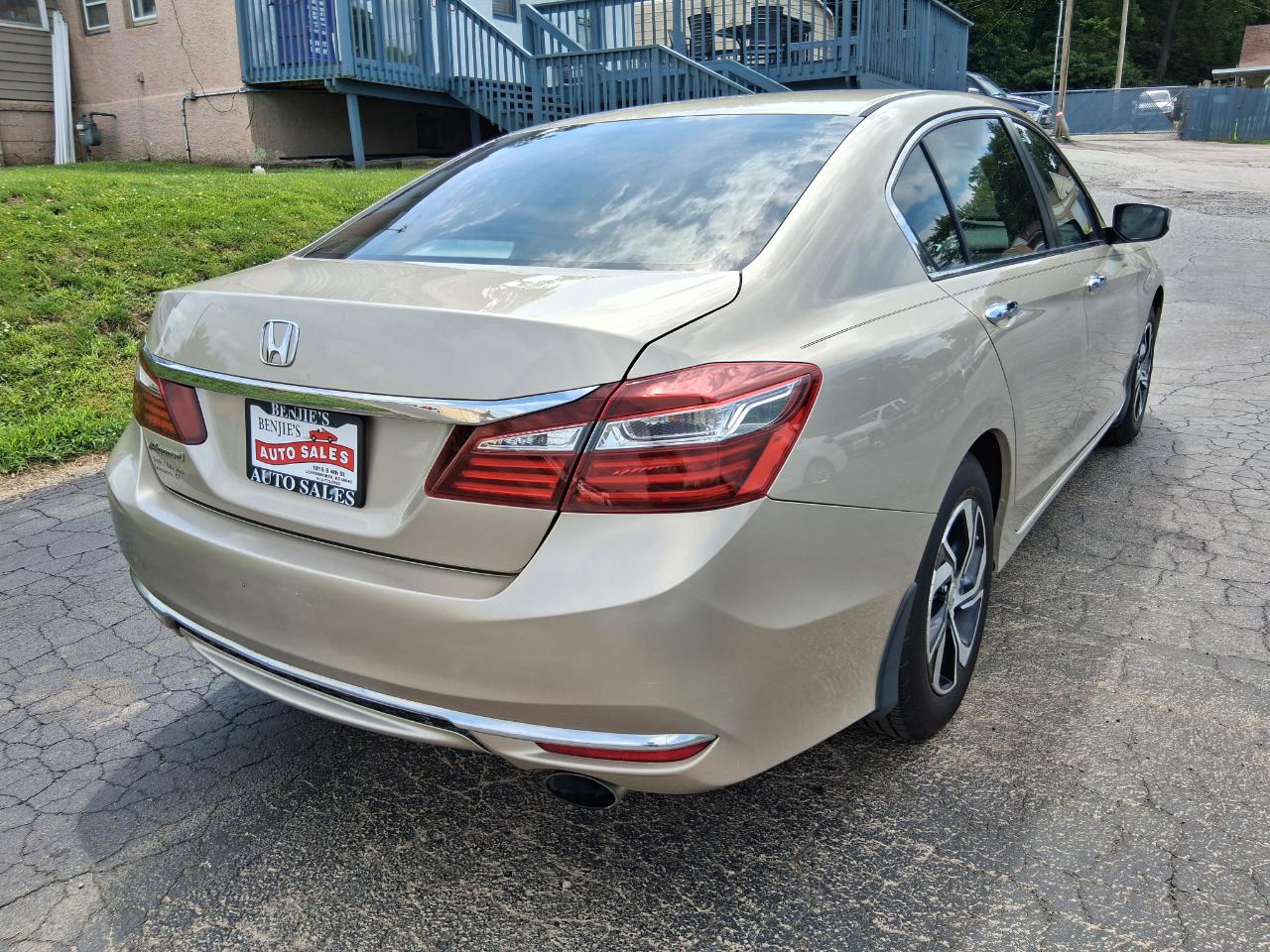 Honda Accord LX Sedan CVT 2016