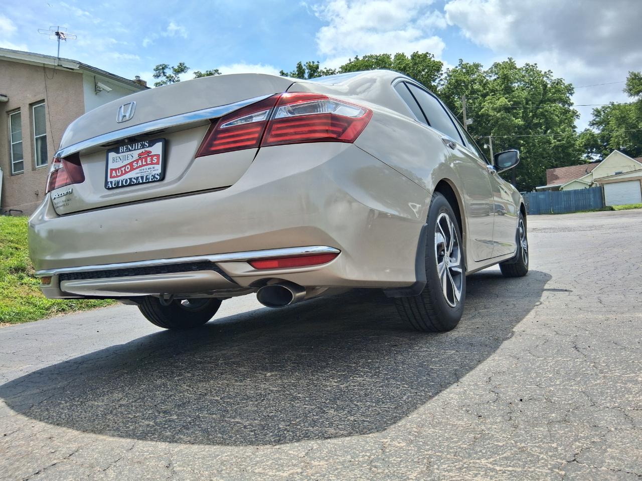 Honda Accord LX Sedan CVT 2016