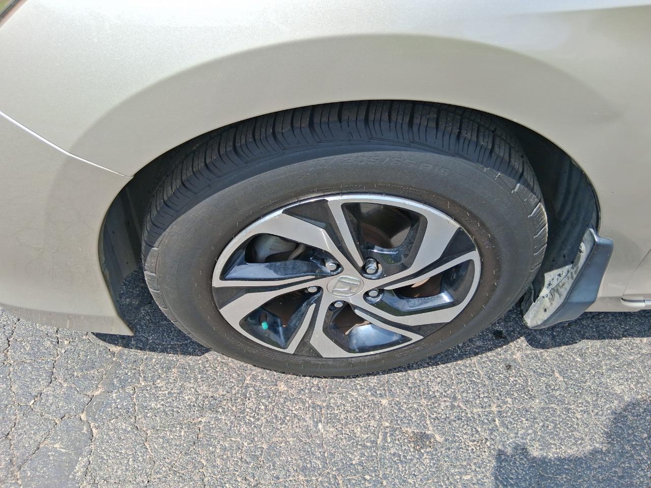 Honda Accord LX Sedan CVT 2016
