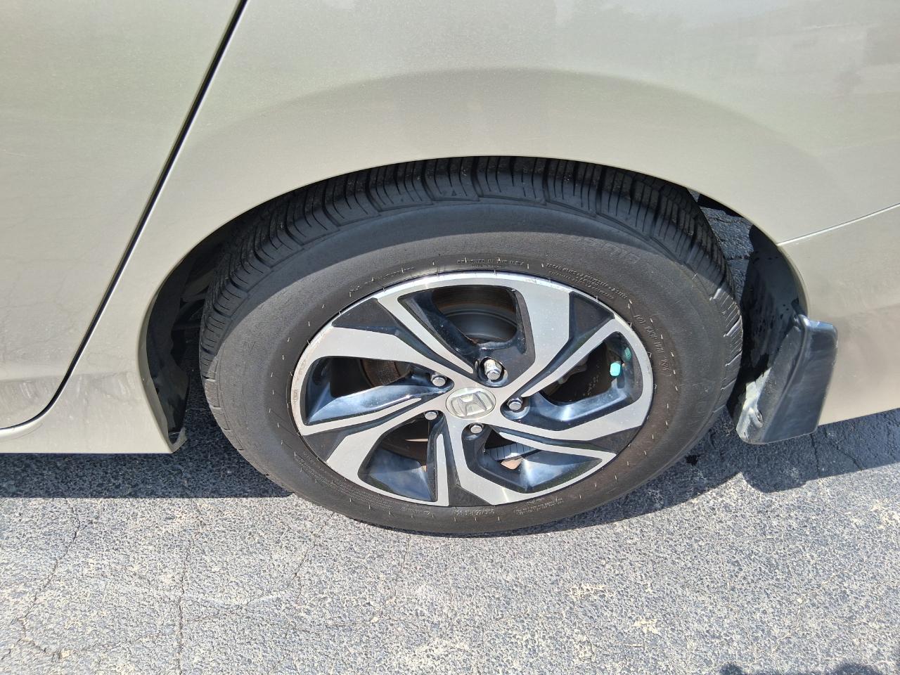 Honda Accord LX Sedan CVT 2016