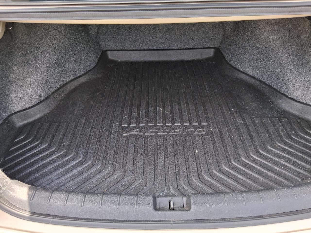 Honda Accord LX Sedan CVT 2016