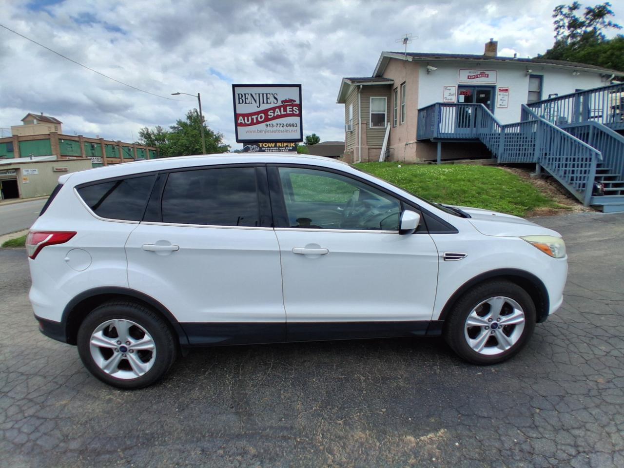 Ford Escape SE 4WD 2016