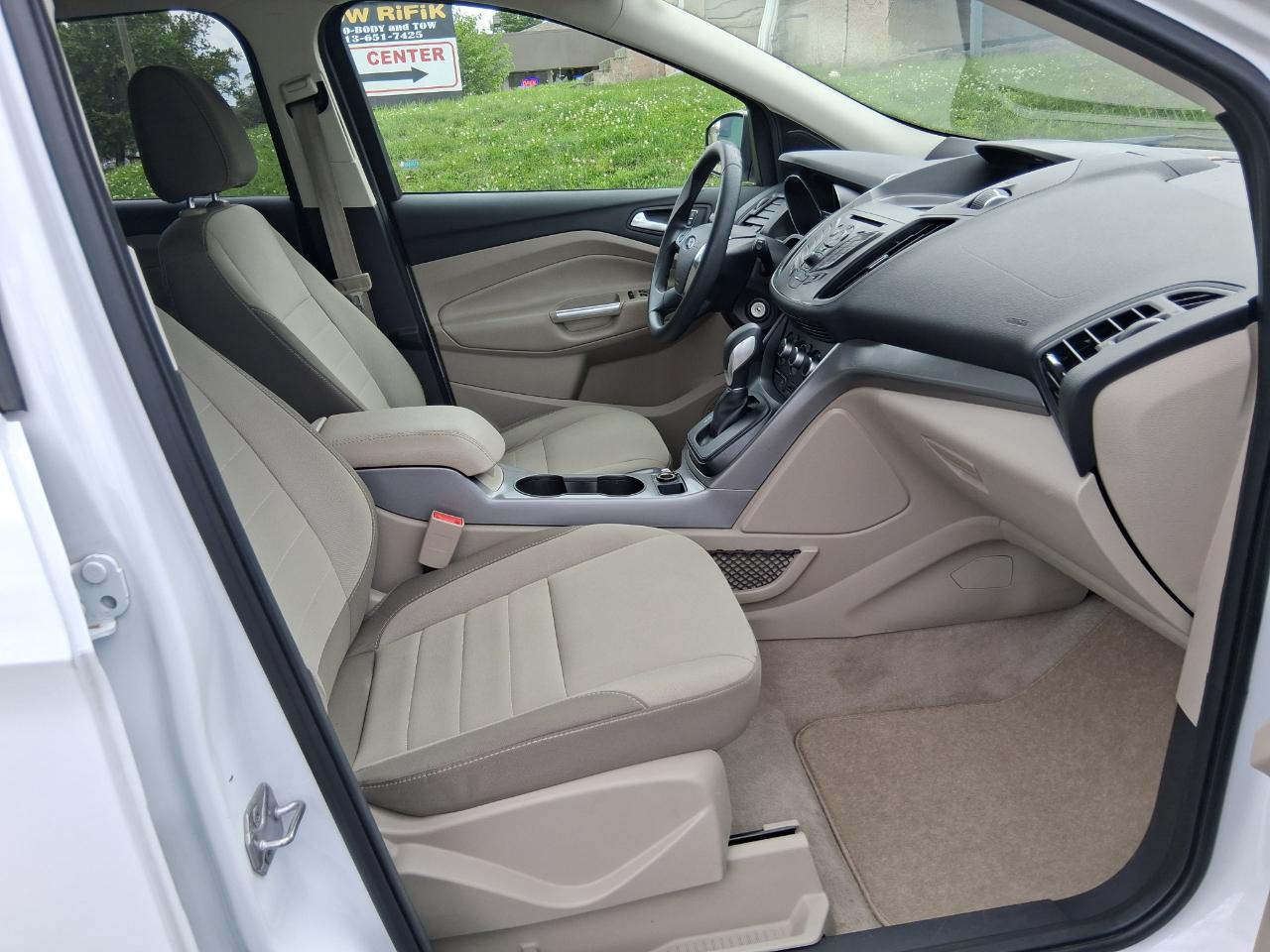 Ford Escape SE 4WD 2016