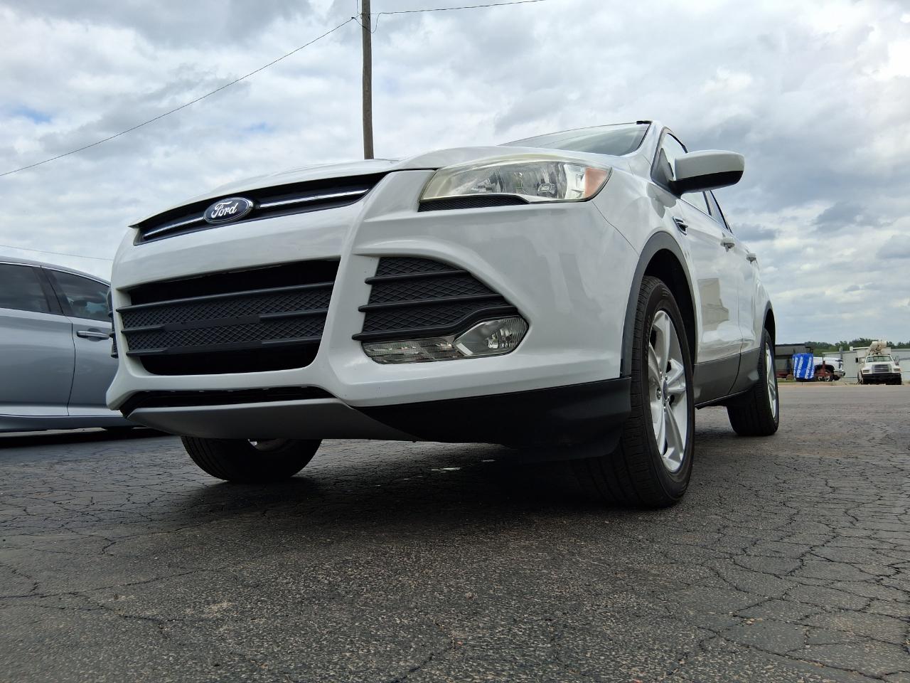 Ford Escape SE 4WD 2016
