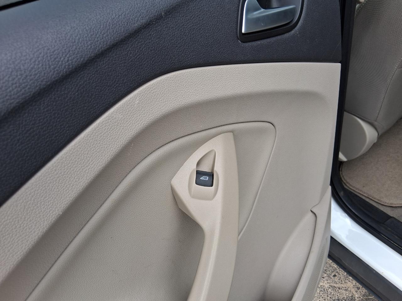 Ford Escape SE 4WD 2016