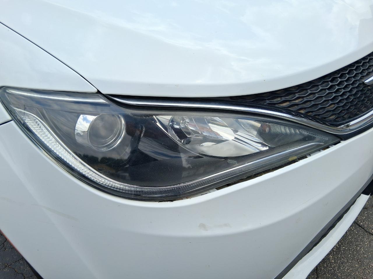Chrysler Pacifica Limited 2018
