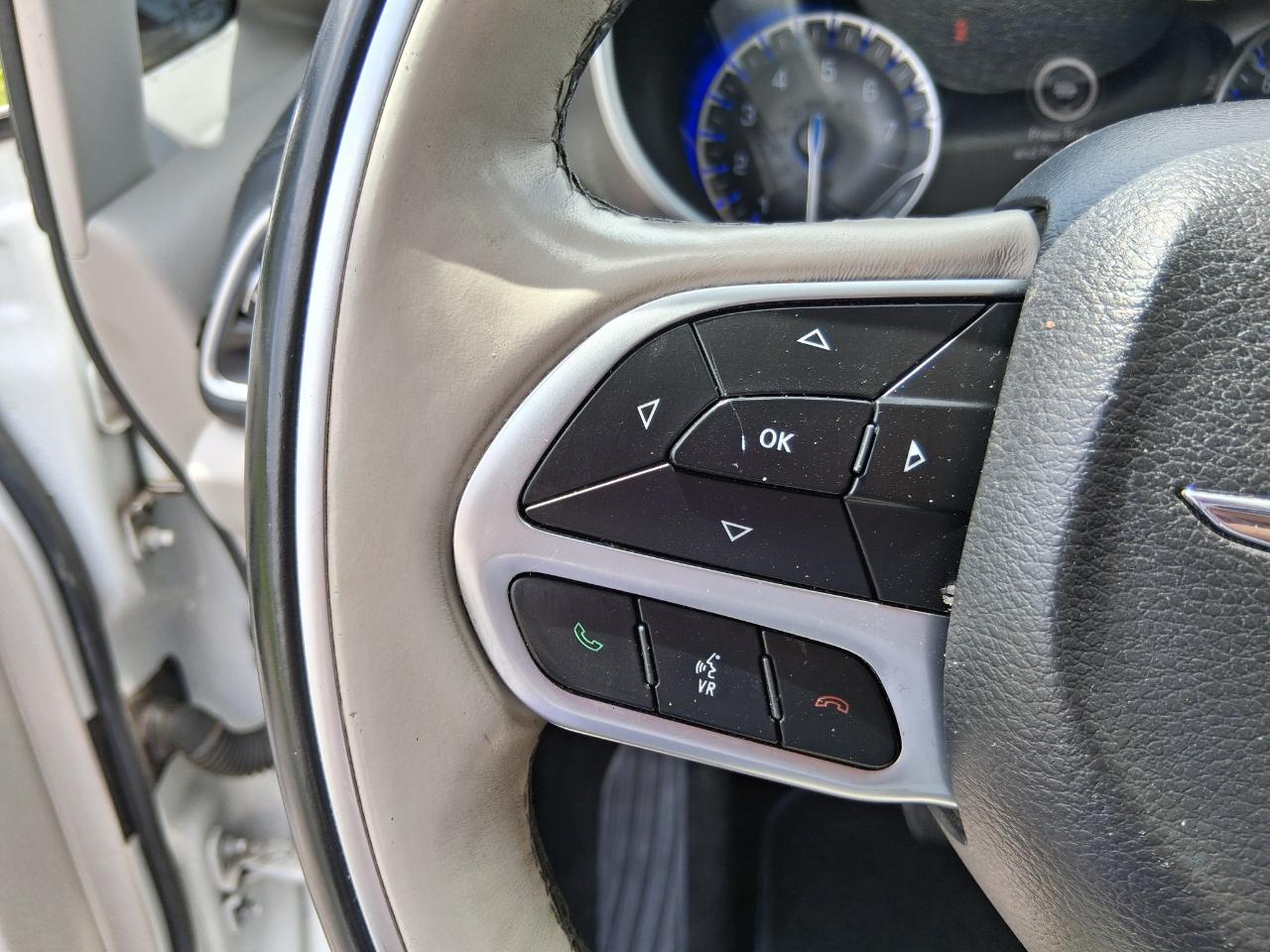 Chrysler Pacifica Limited 2018
