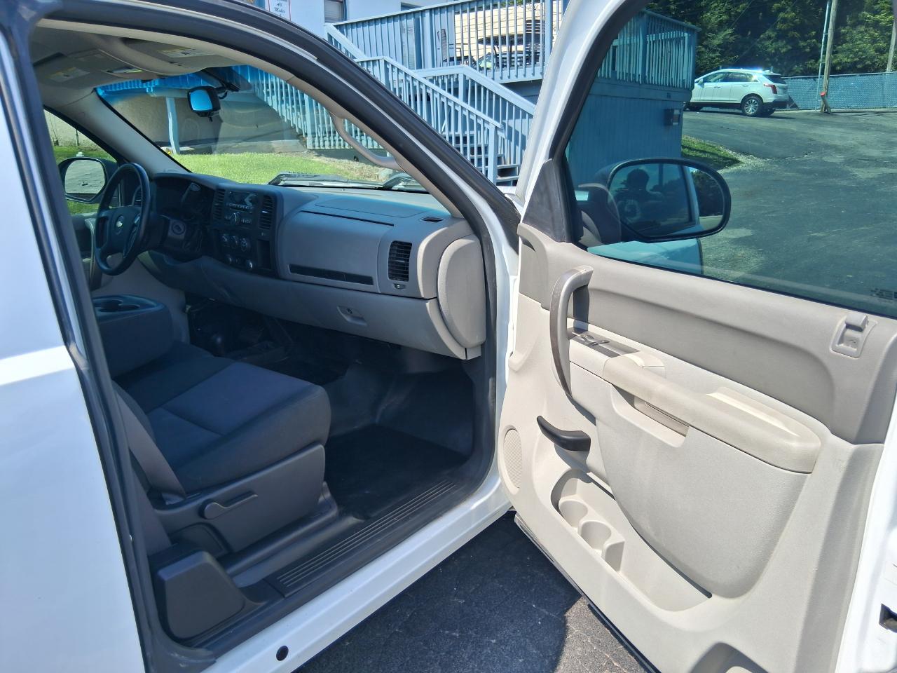 Chevrolet Silverado 1500 Work Truck Ext. Cab 4WD 2013