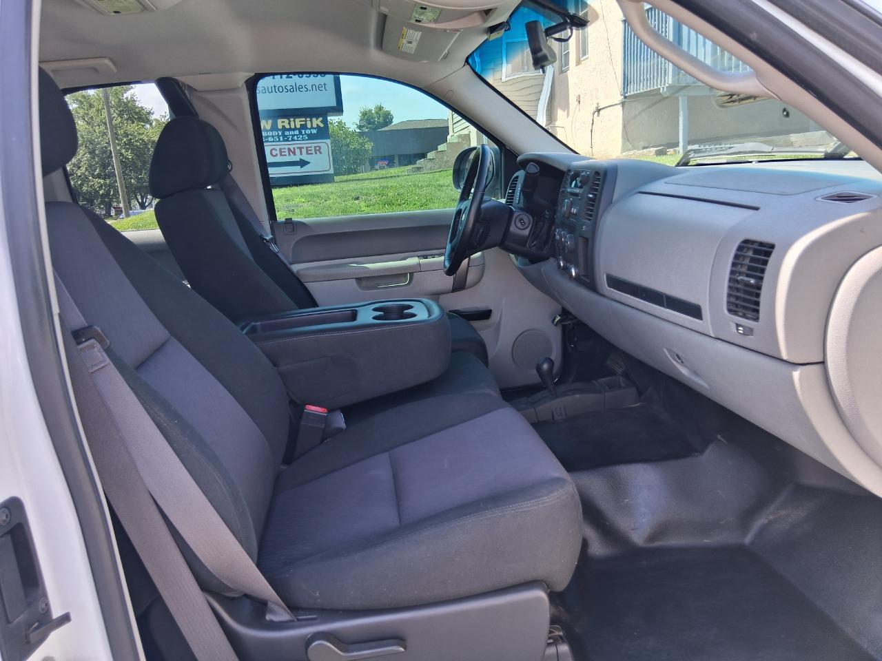 Chevrolet Silverado 1500 Work Truck Ext. Cab 4WD 2013