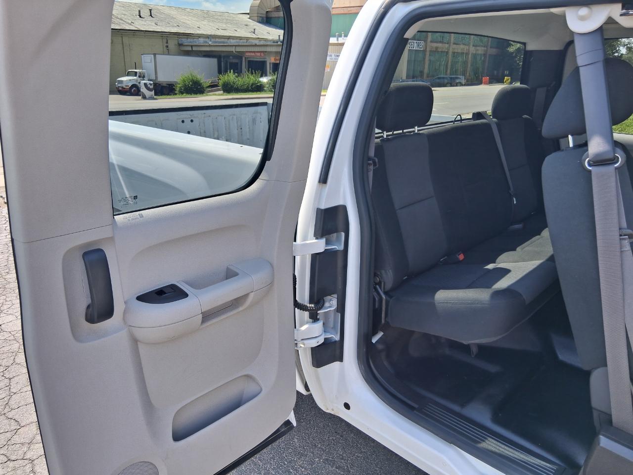 Chevrolet Silverado 1500 Work Truck Ext. Cab 4WD 2013