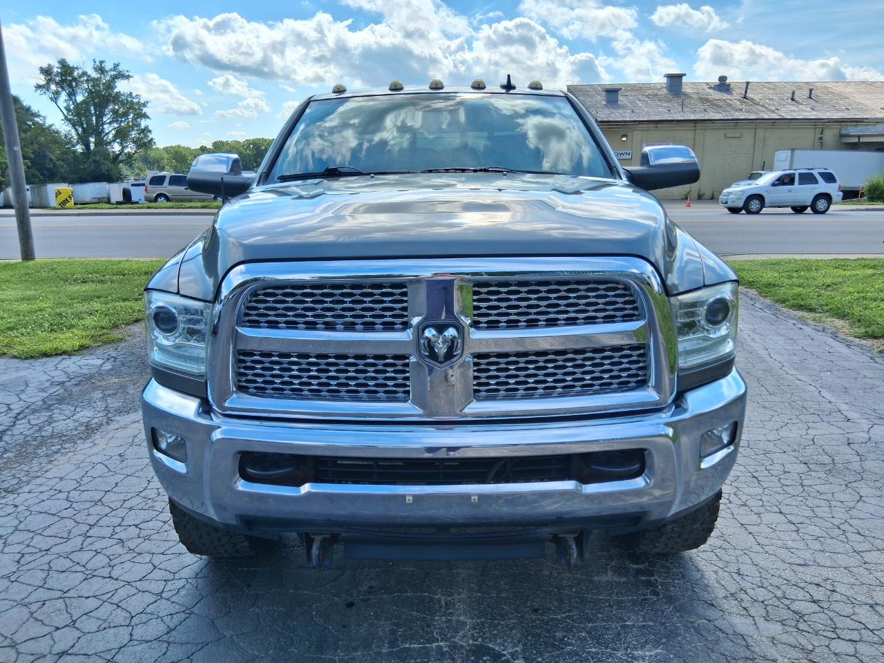 RAM 2500 Laramie Crew Cab SWB 4WD 2013
