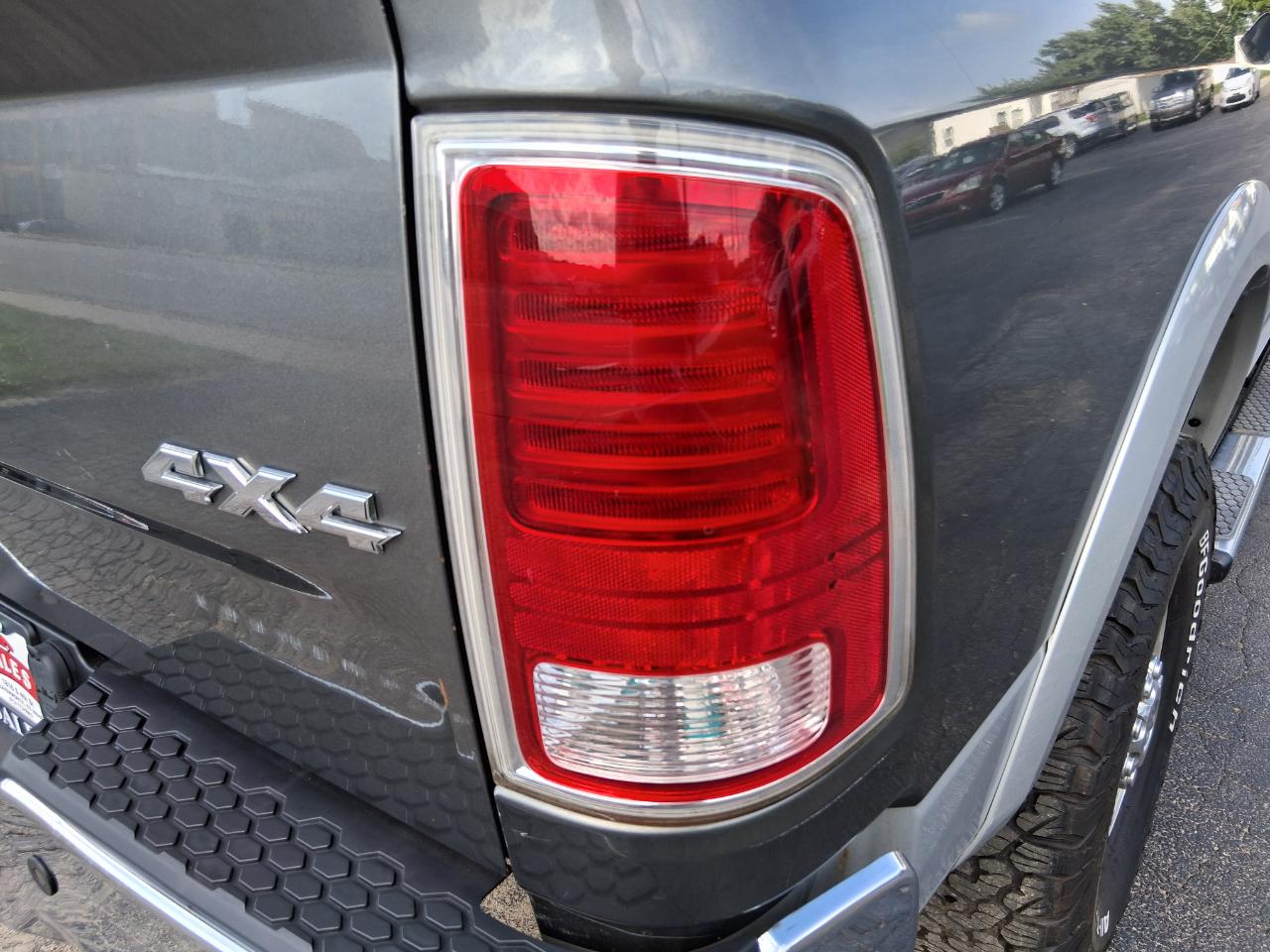 RAM 2500 Laramie Crew Cab SWB 4WD 2013
