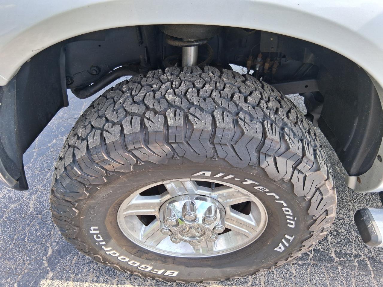 RAM 2500 Laramie Crew Cab SWB 4WD 2013