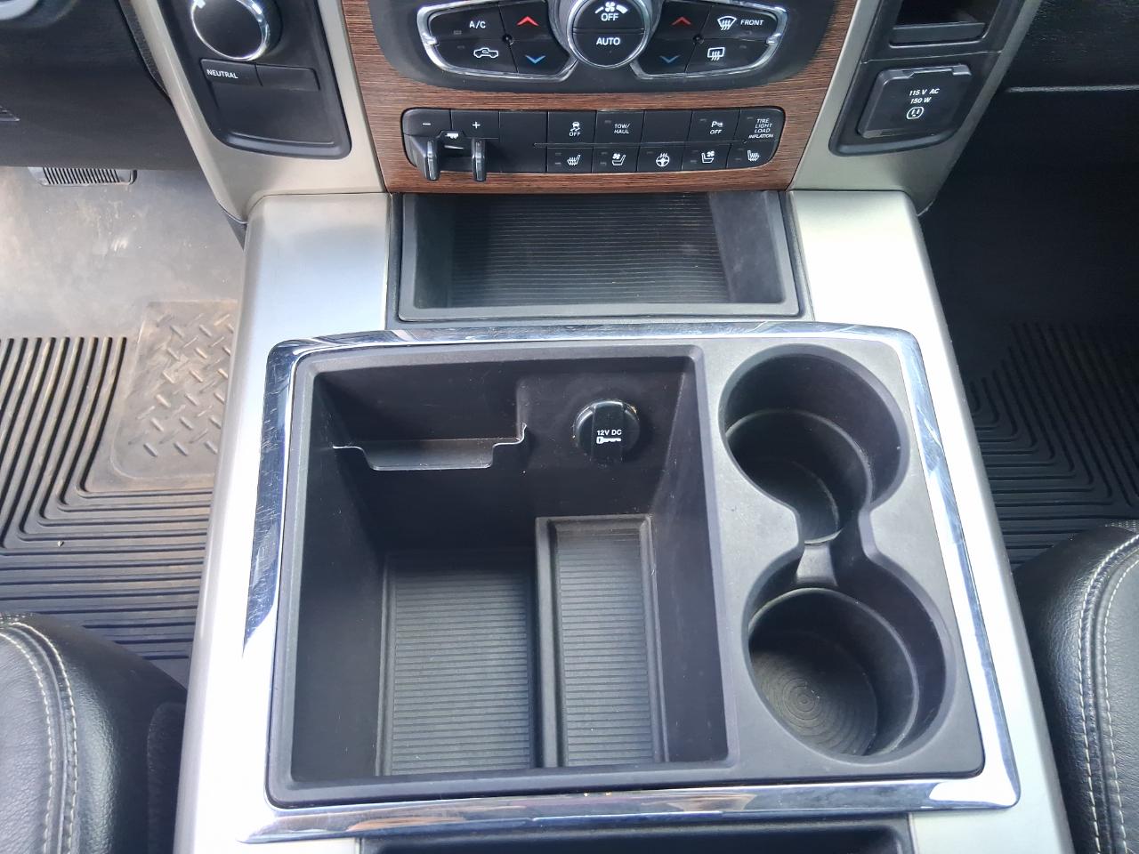 RAM 2500 Laramie Crew Cab SWB 4WD 2013