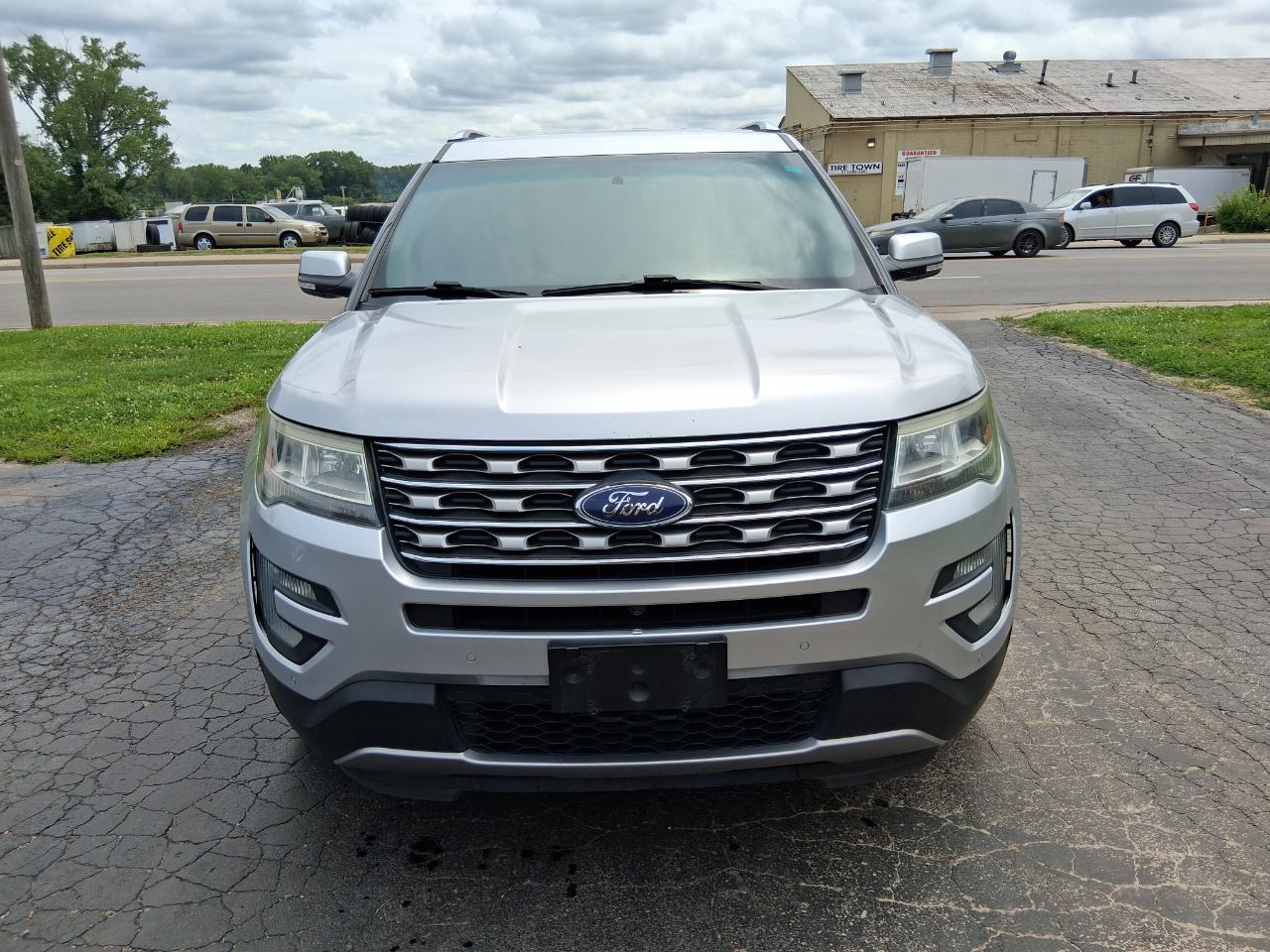 Ford Explorer Limited FWD 2016