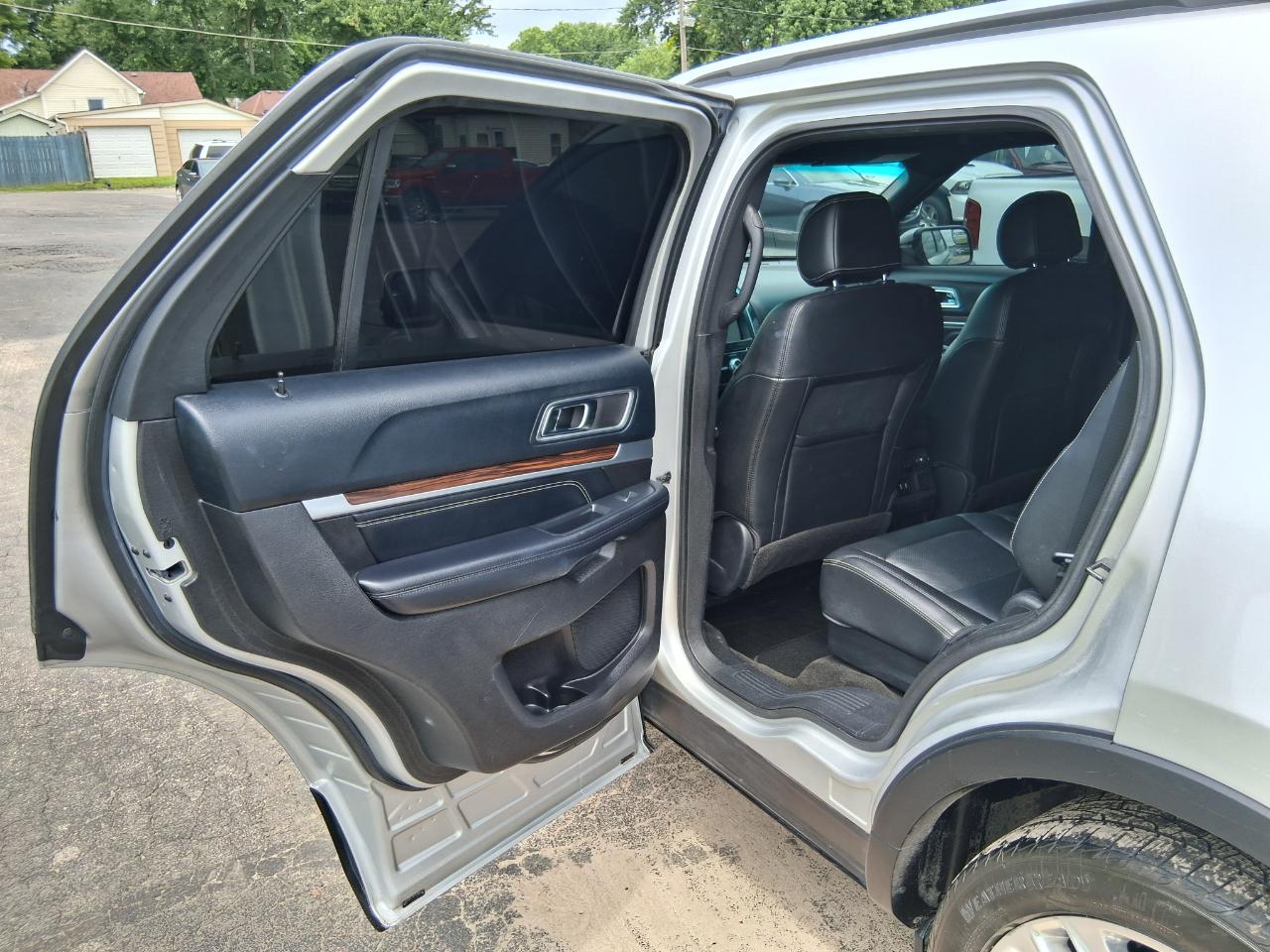 Ford Explorer Limited FWD 2016