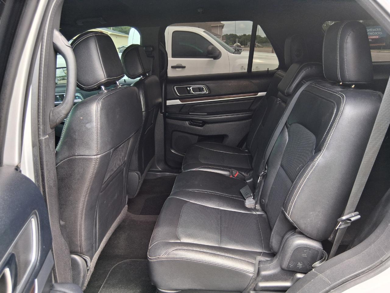 Ford Explorer Limited FWD 2016