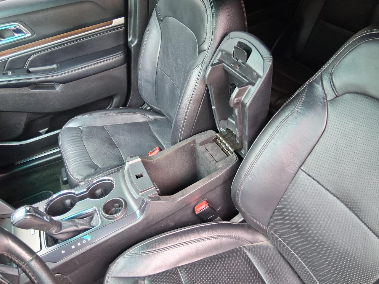 Ford Explorer Limited FWD 2016
